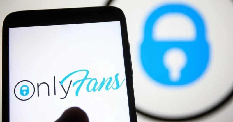 Власник платформи OnlyFans заробив більше ніж 1 мільярд доларів дивідендів за останні три роки.