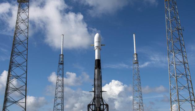 Американський регулятор знову дозволив ракети Falcon 9 від SpaceX здійснювати польоти.