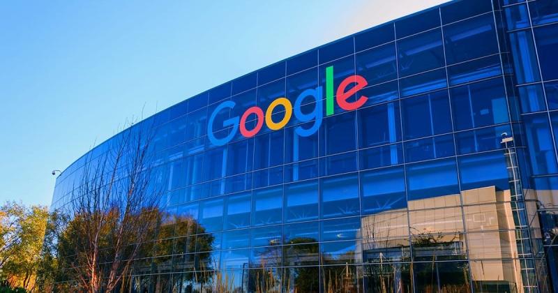 Google заборонив створення нових облікових записів на російські номери телефонів. Що стало причиною цього рішення? — online.ua