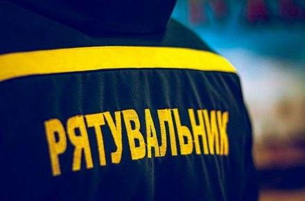 У день, коли вшановують рятівників, окупанти забрали життя одного співробітника ДСНС та поранили ще чотирьох (ВІДЕО)