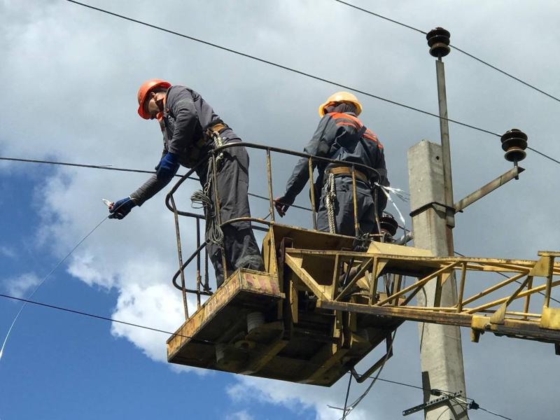 У Золочівській громаді, що на Харківщині, електропостачання відновлено для близько 4 тисяч користувачів | Новини Харкова та України - АТН