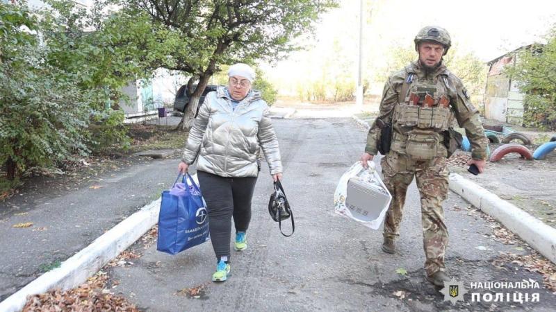 Окупантські сили завдають ударів по переправам у Харківській області, що призвело до зниження темпів евакуації | Новини Харкова та України - АТН